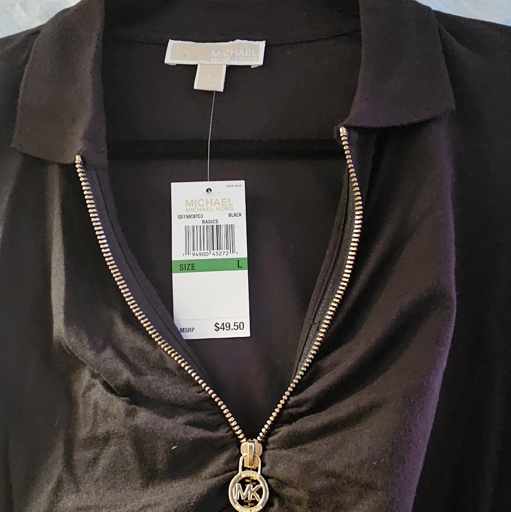 Black Large short sleeve zipper shirt
